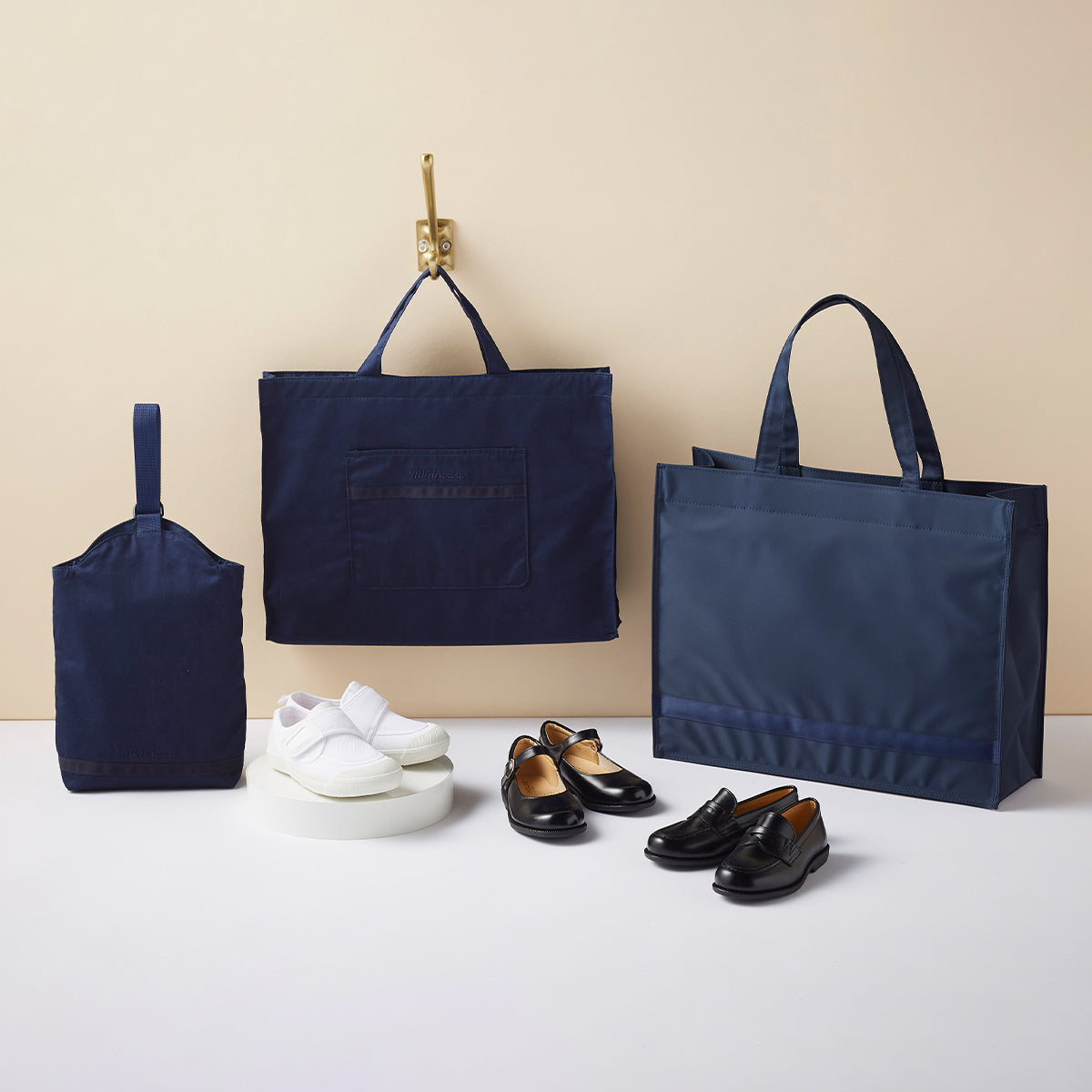 【日本製】MIKI HOUSE FORMAL 斜紋布 鞋袋 刺繡Logo 真絲飾帶 附姓名牌 面試 入學 深藍色